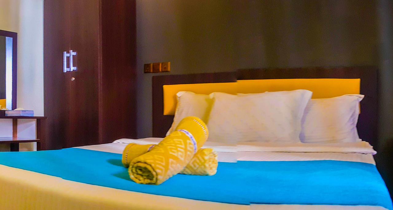 הולהומאל Seasunbeach Hotel Maldives מראה חיצוני תמונה