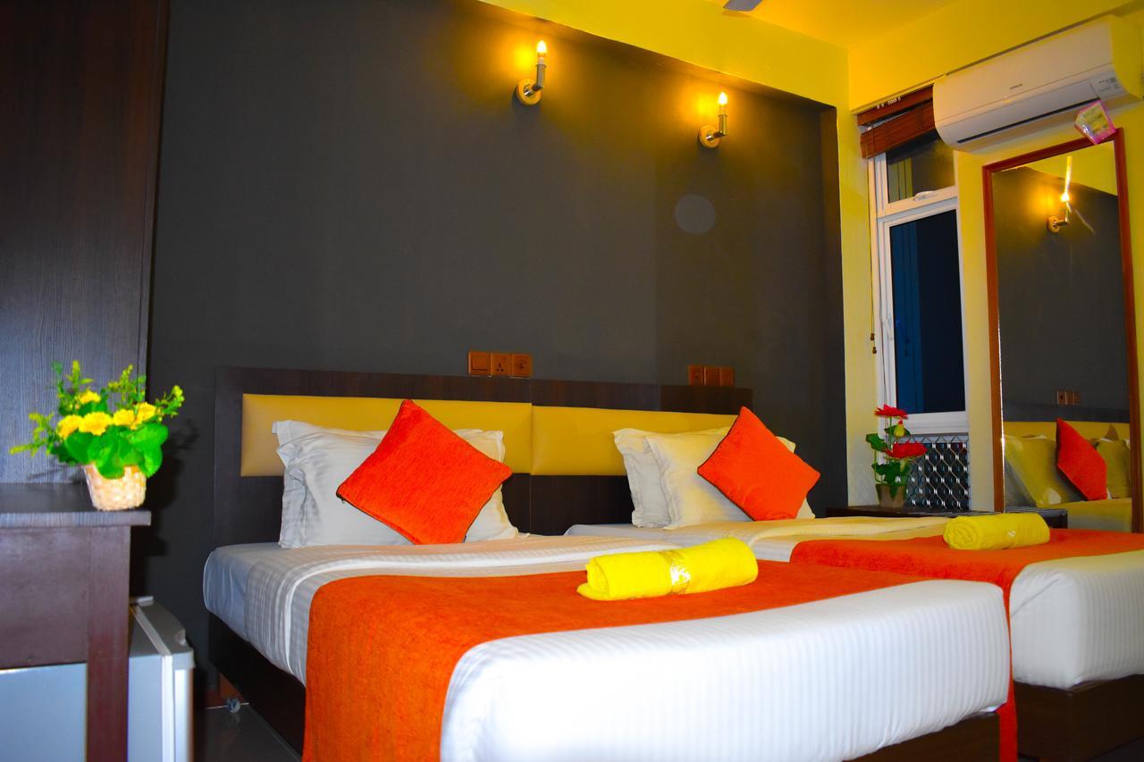 הולהומאל Seasunbeach Hotel Maldives מראה חיצוני תמונה
