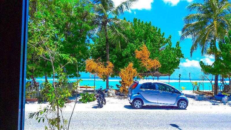 הולהומאל Seasunbeach Hotel Maldives מראה חיצוני תמונה