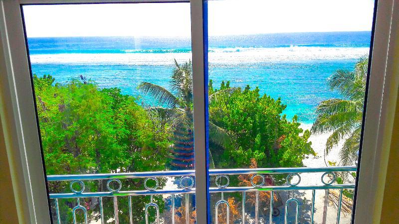 הולהומאל Seasunbeach Hotel Maldives מראה חיצוני תמונה