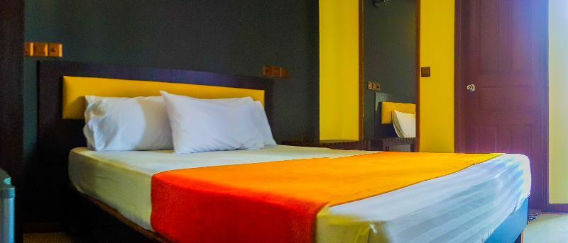 הולהומאל Seasunbeach Hotel Maldives מראה חיצוני תמונה