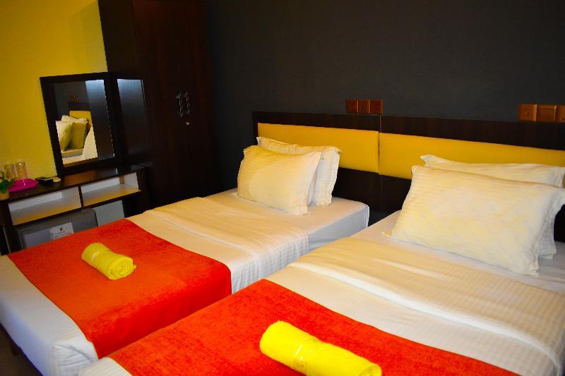 הולהומאל Seasunbeach Hotel Maldives מראה חיצוני תמונה